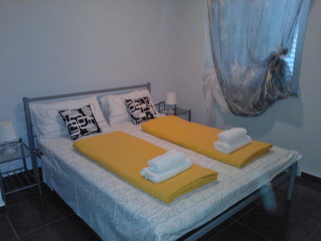 Apartments Jerine Tribalj Rom bilde